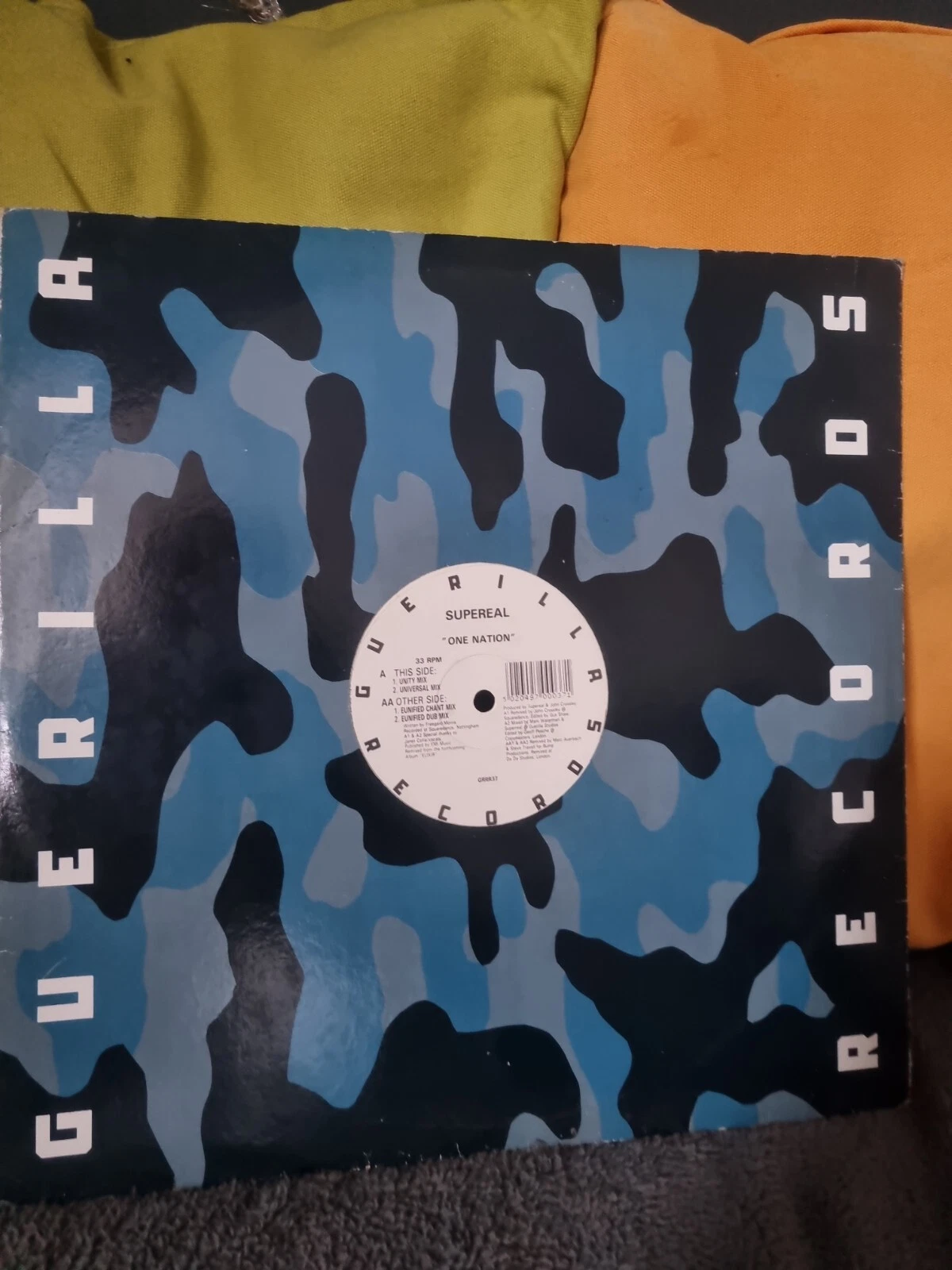 Picture 1 of 2