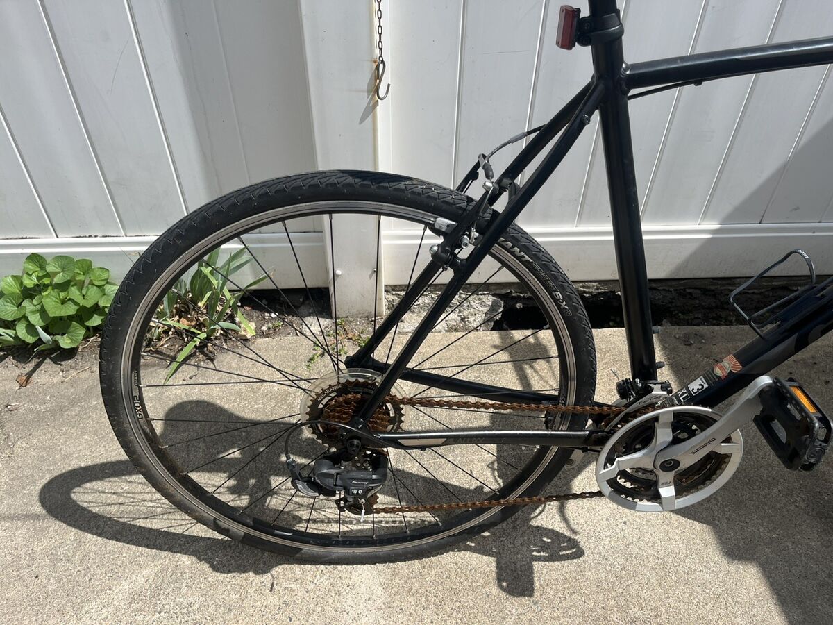 Giant Escape 2 Hybrid - Gravel/Trail, City Commuter/Road | eBay Giant Escape 2 Hybrid - Gravel/Trail, City Commuter/Road | eBay