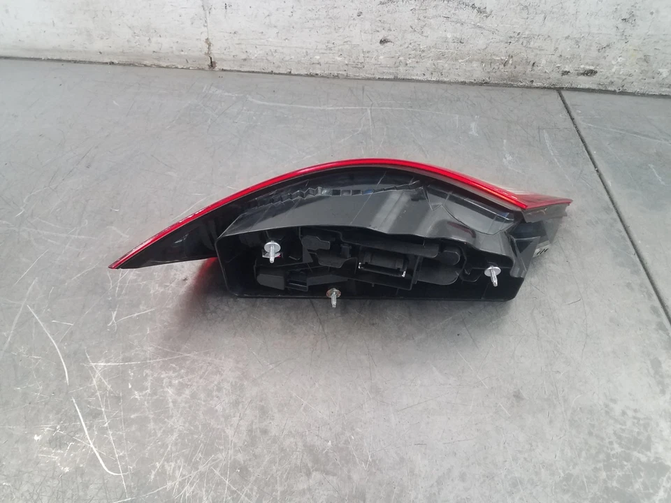 2008 保时捷 Cayman S 987 右乘客尾灯 #2381 — 第 3/4 张图片