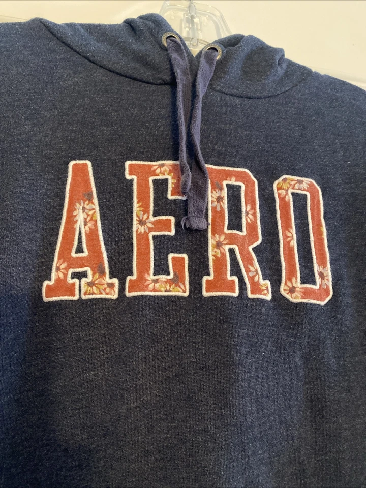 Aeropostale Sudadera con Capucha Talla Mediana Mujer Sudadera Azul Marino Floral Logo Foto 2 de 4