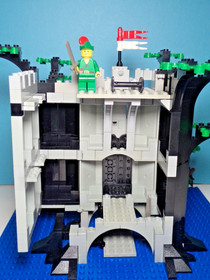 Lego # 6077 : Forestmen's River de Castle. Un bon vieux vintage!  Incomplet