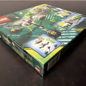 LEGO ALIEN CONQUEST 7051 ALIEN CONQUEST.  RARE, RETIRED.  NEW SEALED BOX