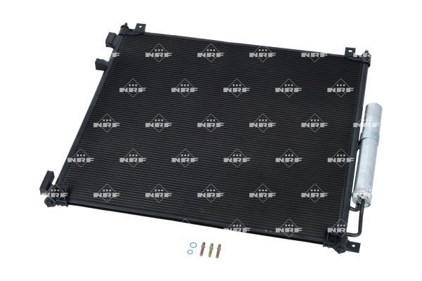Condenseur NRF 350604 pour rouler au frais en été avec OE LR106642