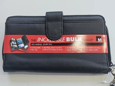 MUNDI Women's Incredible Bulk Black Wallet Wristlet Zip Pocket Snap Card Pockets