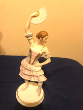 KITRI  PORCELAIN  FIGURINE THE SPLENDER OF TH...