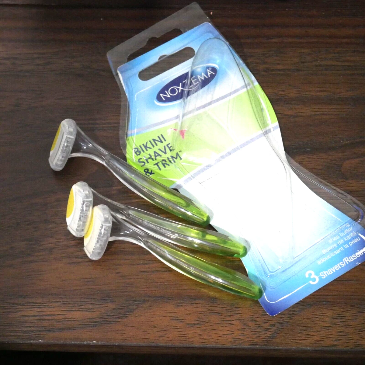 Razor for bikini deals