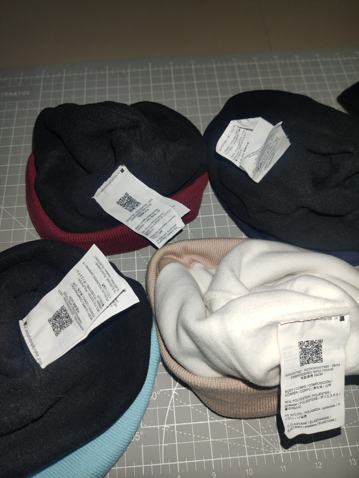 Berretto ARC'TERYX ricamato uccellino TOQUE spedizione gratuita sconto autentico nuovo senza etichette