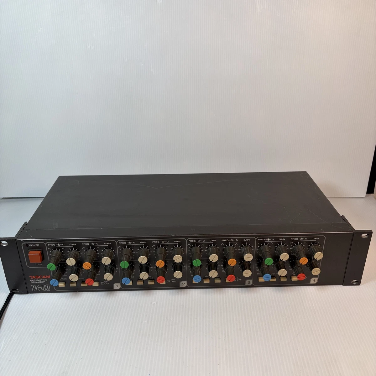 ジャンク扱い TASCAM PE-40 PARAMETRIC EQUALIZER タスカム 