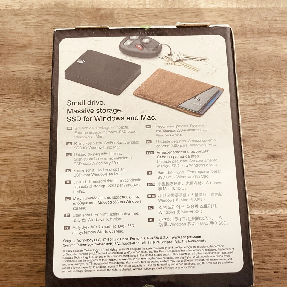 Seagate Expansion SSD 1 TB Portable External Solid State Drive STJD1000400 - Image 3 of 4