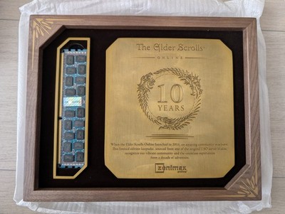 The Elder Scrolls Online 10-Year Anniversary Server Keepsake - NEU 05xx/2000