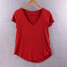 Lululemon Athletica Red V Neck Short Sleeve T Shirt Top Womens 4 Performance