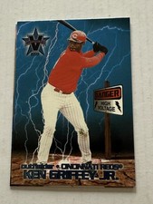 2000 Pacific Varguard High Voltage #13 Ken Griffey Jr Cincinnati Reds NMT MINT