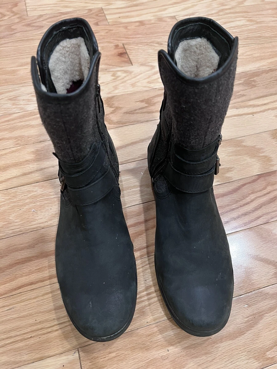 UGG Simmens Black Leather Charcoal Wool Shearling Boot 1005269
