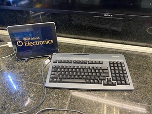 Cherry MY 7000 Keyboard W/ Card Reader G81-7000LPDUS-2 / 02