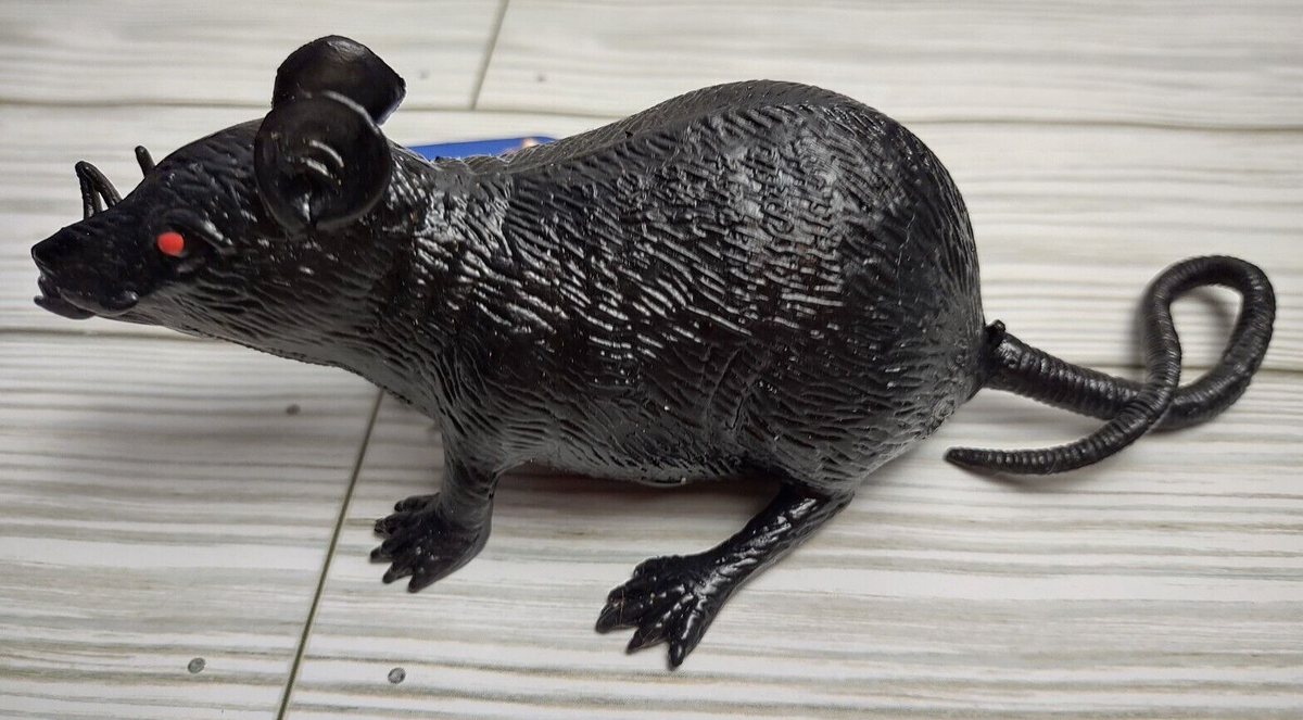 Rat Life Like Squishy Creature Stretchable Rodent Figure Toy