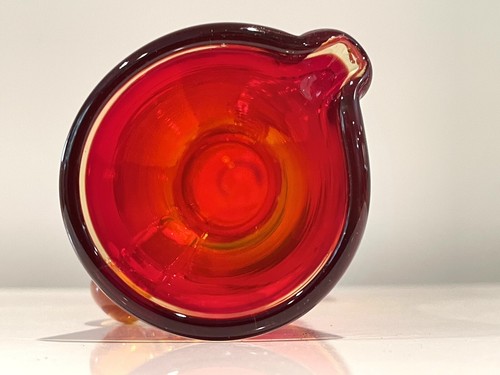 Rainbow Art Glass Huntington West Virginia Tangerine / Amberina Pitcher c.1966 - Picture 4 of 5