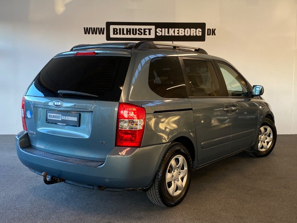 Kia carnival drive2