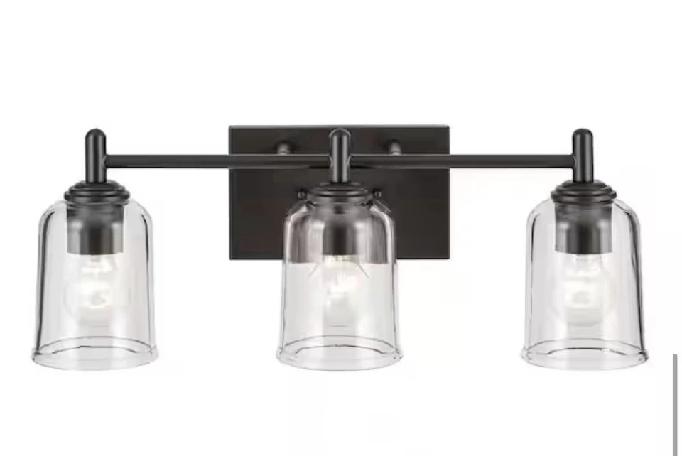 Kichler Lighting - Shailene - Tocador de baño de 3 luces - 8,25 pulgadas de alto y 21 pulgadas Foto 4 de 4