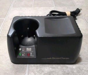 Andis Sensa Charge AGR+/BGR+ Battery Charger Fast Charger No Battery Included 