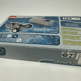 1997 LEGO Technic Motor 9v Set 8735- (Sealed)