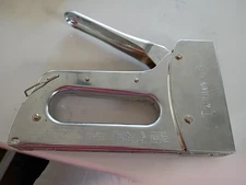 Heavy Duty Steel Staple Gun Stanley Staples Stapling Office Stapler