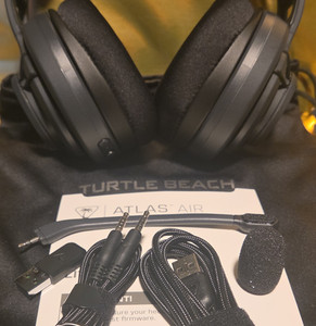 Turtle Beach Atlas Air Black Over-Ear Gaming Headset w/ Boom Mic USB/3.5mm