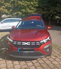 Dacia Jogger Expression TCe110, 7 Sitzer Erstzulassung 06.2023