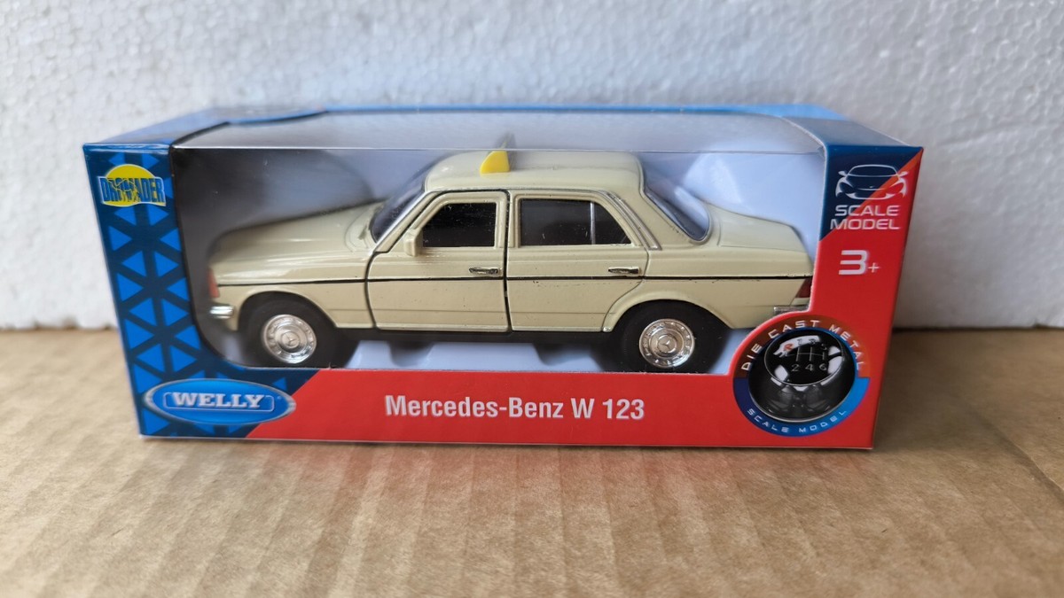 WELLY NEX DROMADER MERCEDES-BENZ W 123 W123 TAXI BEIGE 1/34 1:34