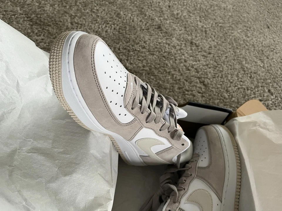 Nike Air Force 1 '07 College Grey/Lt Orewood Ben Foto 3 de 4