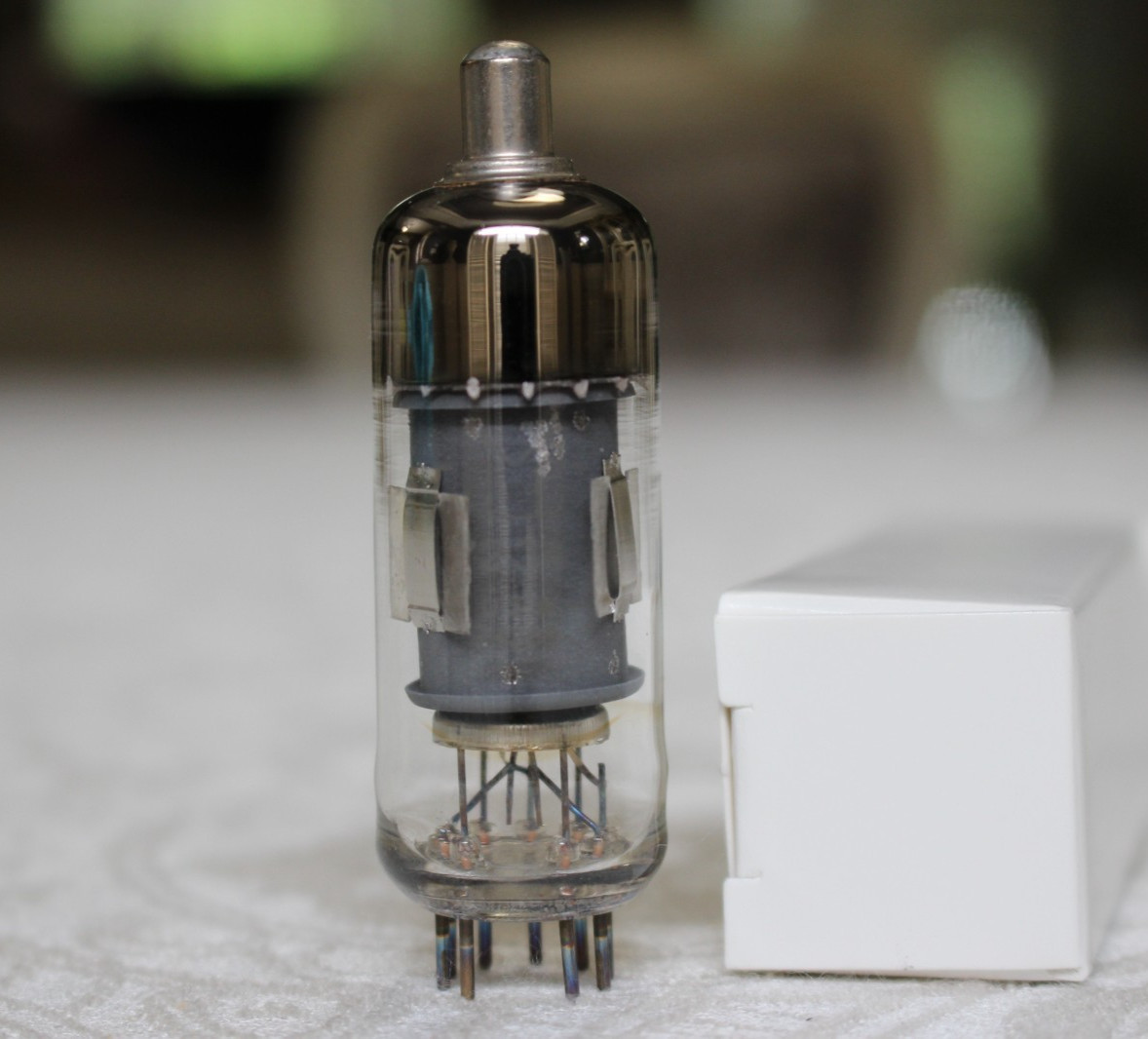 M U Inc 7234 High Voltage Pentode Regulator Vacuum Tube 24289 USA Untested