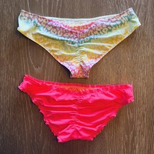 Victoria  s Secret Cheeky Size M Swimsuit Bikini Bottoms Set Of 2 Neon Pink