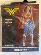 DC Comics Wonder Woman Adult Costume Medium Halter Top Leggings Cape Gauntlets