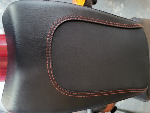 Harley Davidson M8 Breakout Rider and pillion seat - Picture 5 of 14