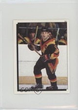 1984-85 O-Pee-Chee Album Stickers Stan Smyl #281 0q3