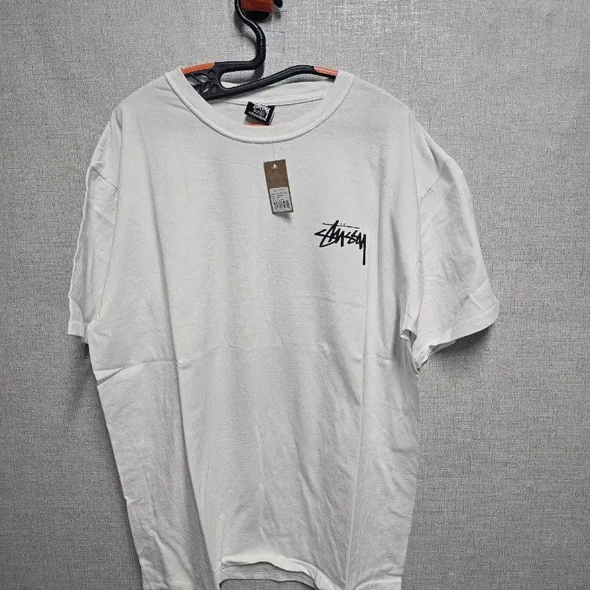 Stussy White Logo T-Shirt XL Casual Cotton Top