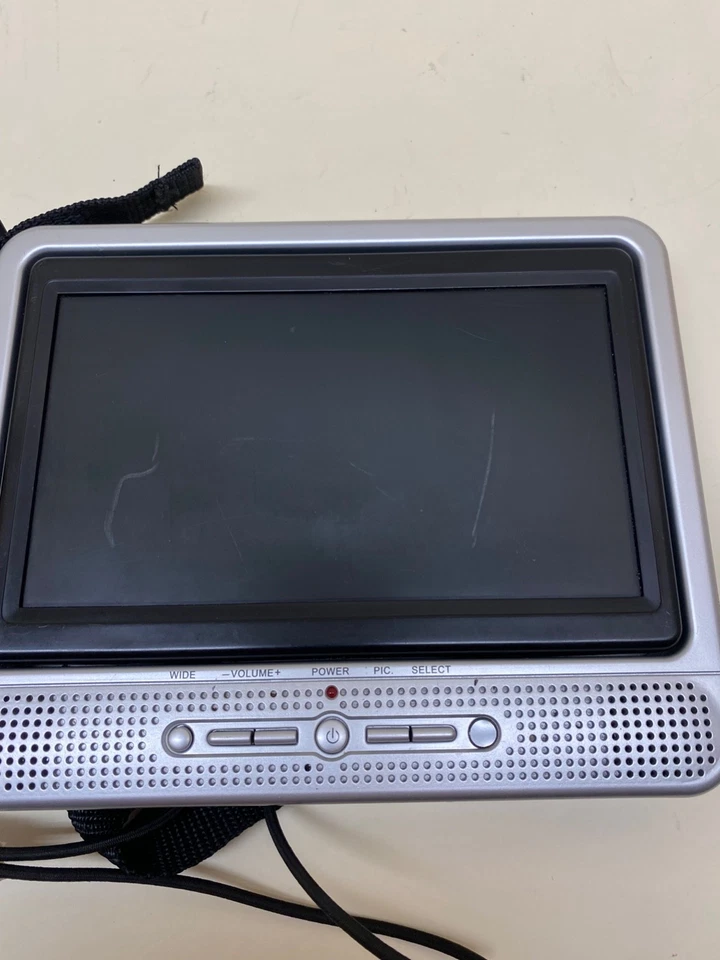 Insignia Dual Screen DVD Player Universal Headrest Mount (2) 7” Screen No Cords - Image 2 of 4