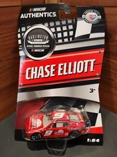 9 CHASE ELLIOTT LLUMAR WINDOW FILM NASCAR AUTHENTICS 75TH ANNIV. 1:64 DARLINGTON