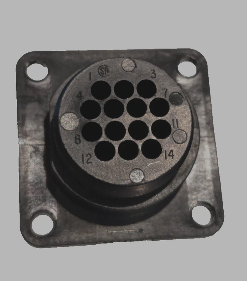 AMP 206043-1  FEMALE 14 POSITION CRIMP PANEL MOUNT LOT 6 PCS TE 206043-1 - Image 2 of 4