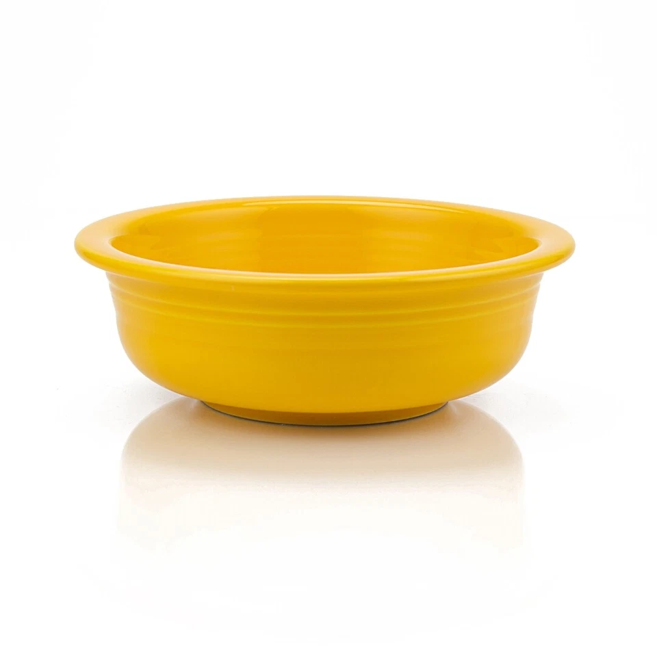 Fiesta® Large Serving Bowl | Daffodil