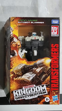 NEW Hasbro Transformers War for Cybertron Kingdom Deluxe Slammer