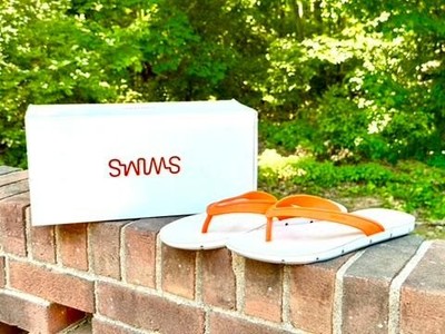 Swims Breeze Thong Sandals Mens Size 11 Orange White Gray Flip Flops New in Box