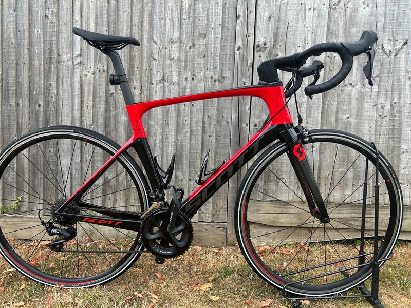 SCOTT Foil 30 2019 Carbon Road Bike 56cm Shimano 105