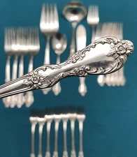 22 Pc GRAND ELEGANCE / SOUTHERN MANOR Silverplate FORKS & SERVING Wm Rogers Mfg