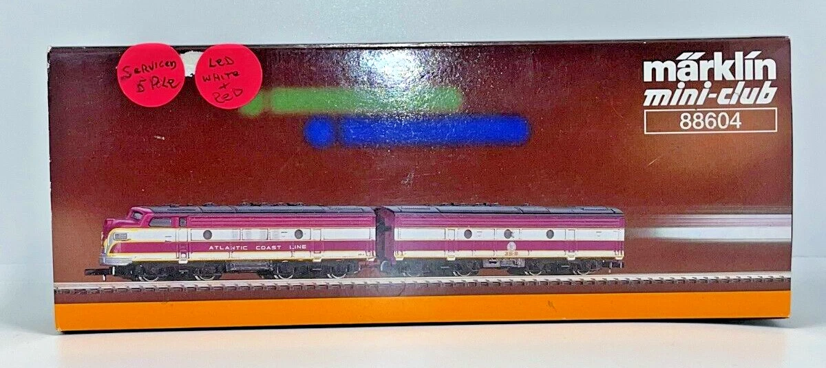 Z Scale Marklin 88604 Double Unit Diesel Electric Locomotive 5 
