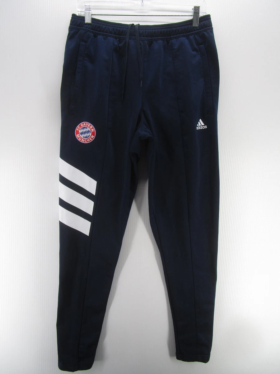 Aggregate more than 77 bayern munich pants in.eteachers