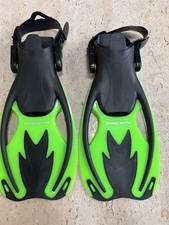 Snorkel Master Kids Fins   Adjustable, Lightweight, Open Heel Size Small Unisex