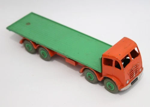 Dinky Toys Flatbed Foden 502 lorry truck type 2 vintage