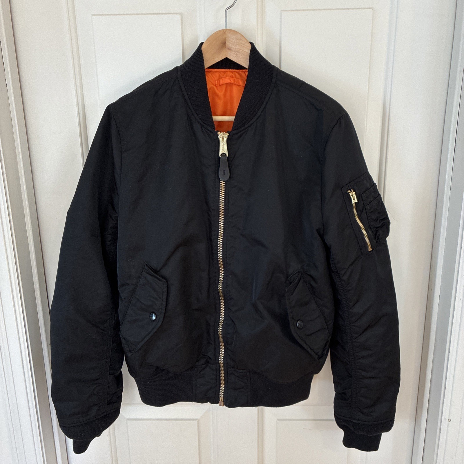 Chaqueta de Vuelo de Bombardero Alpha Industries MA-1 De Colección M Negra Naranja Forrada Aviador