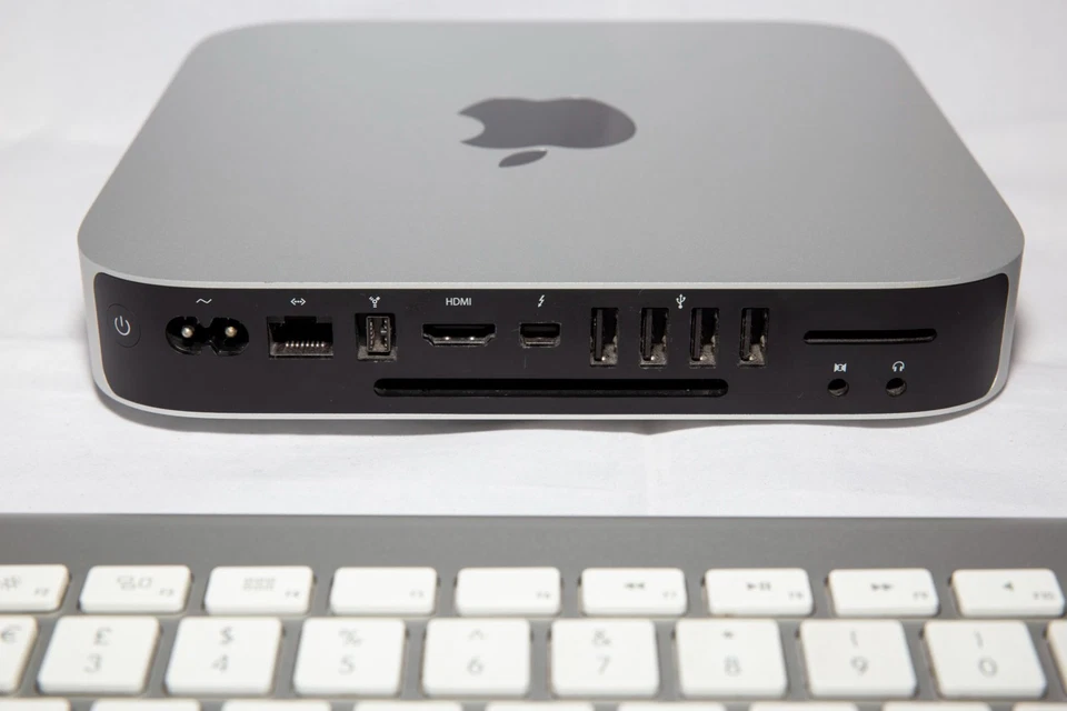Apple Mac Mini Server Late 2012 A1347, 2.3 GHz Quad Core i7, 16GB RAM, 512GB SSD - Image 3 of 4