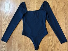 Aritzia Babaton Women Contour Squareneck Long Sleeve Bodysuit Black Size Medium